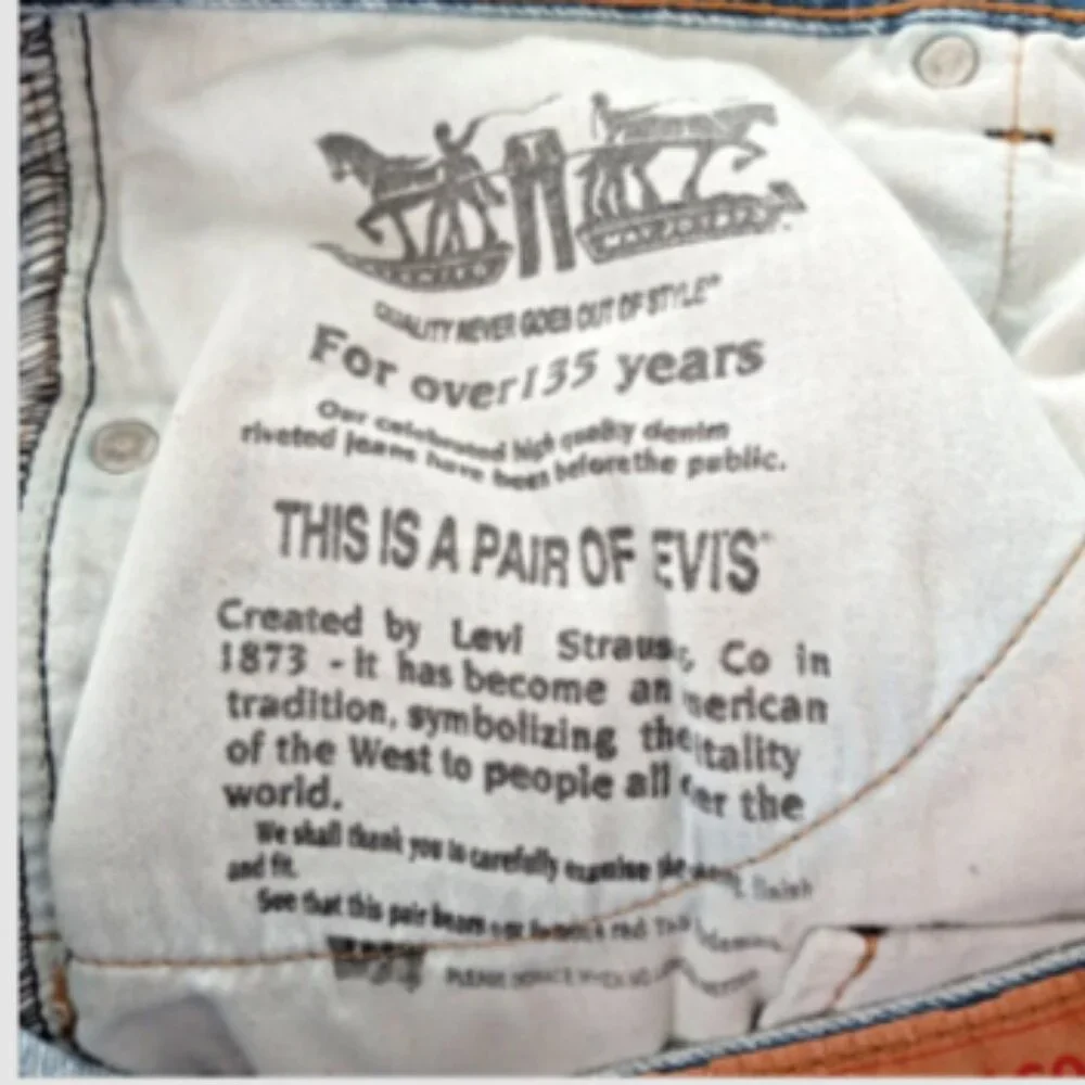Levi’s 550 Jeans Men 38x30 Relaxed Fit Straight Leg Medium Wash Denim